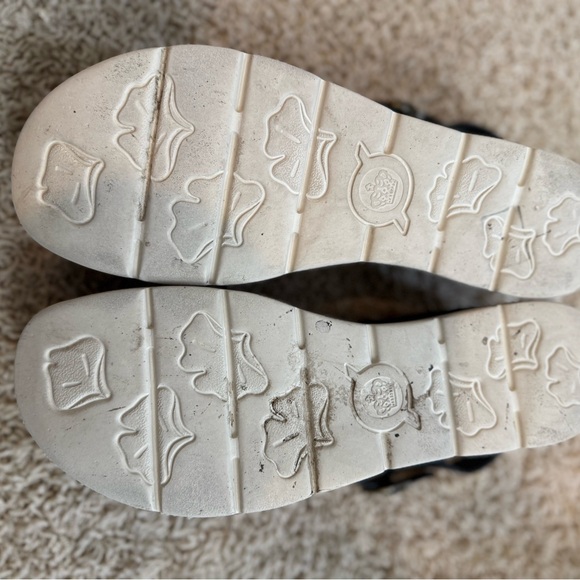 BORN Pavia Full Grain Leather Padded Block Heel Ankle Strap Platform Sandals - Picture 6 of 7